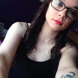 Meet your Posher, Cassie